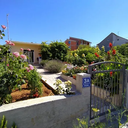 Private House Nena Vinisce