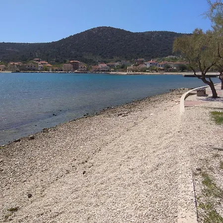 Holiday home Private House Nena Vinisce