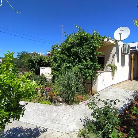 Private House Nena Holiday home *