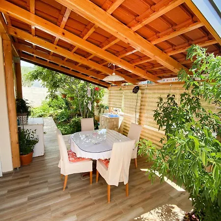 Private House Nena Holiday home